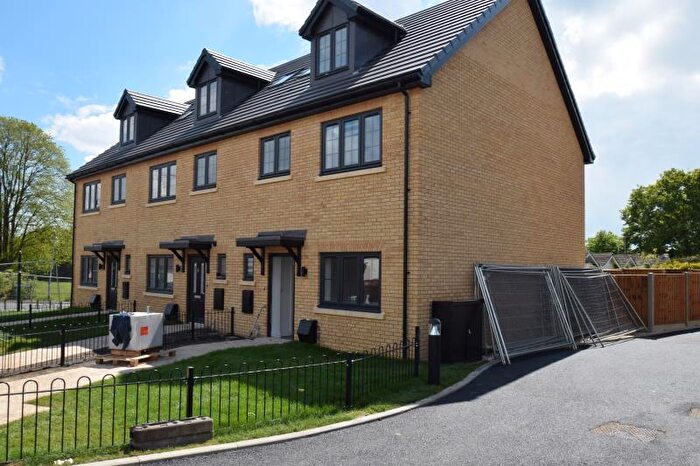 4 Bedroom Semi Detached House To Rent In , SS7