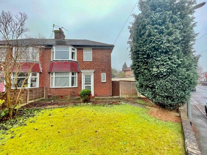 3 Bedroom Semi-Detached House To Rent In Tellson Crescent, Salford, M6
