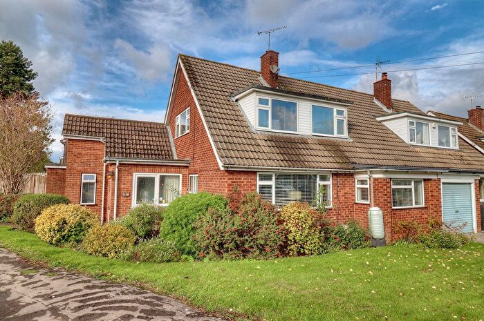 4 Bedroom Semi-Detached House For Sale In Raven Road, Stokenchurch, HP14