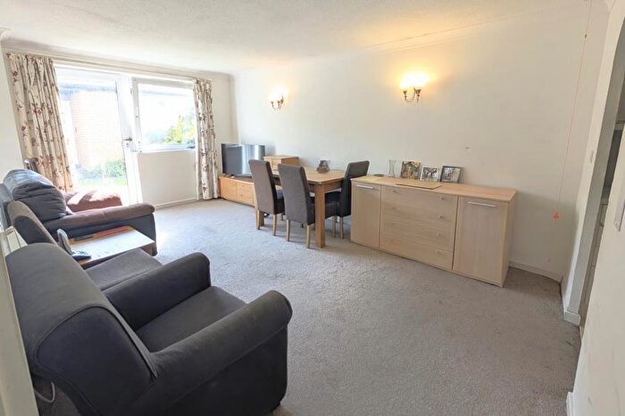 1 Bedroom Retirement Property To Rent In Woking, Surrey, GU22