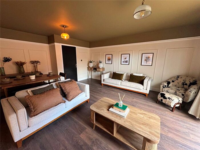 2 Bedroom Semi Detached House For Sale In Berkeley Road, Birmingham, West Midlands, B25