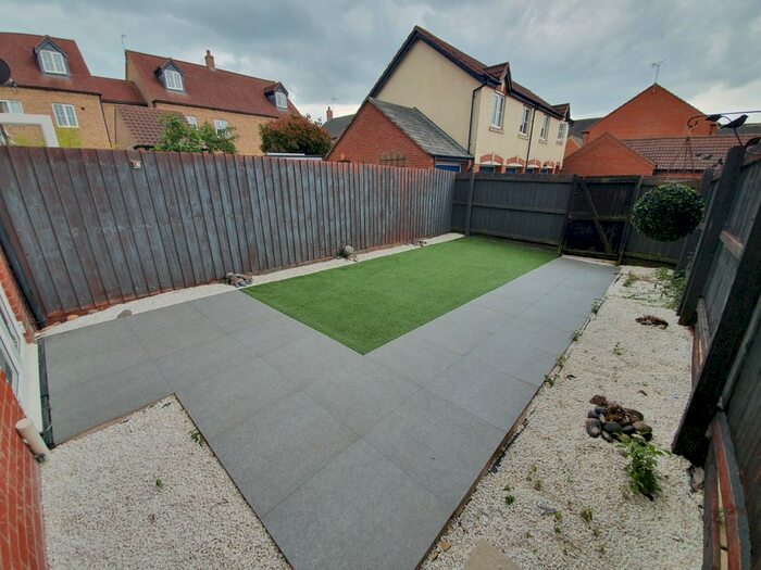 4 Bedroom Property To Rent In Horseshoe Way, Hampton Vale, Peterborough, PE7