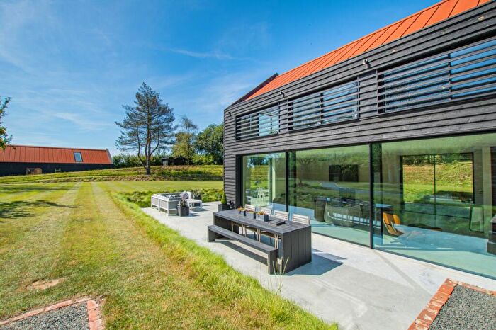 6 Bedroom Detached House For Sale In Bluehouse Lane, Saltwood, Kent, CT21