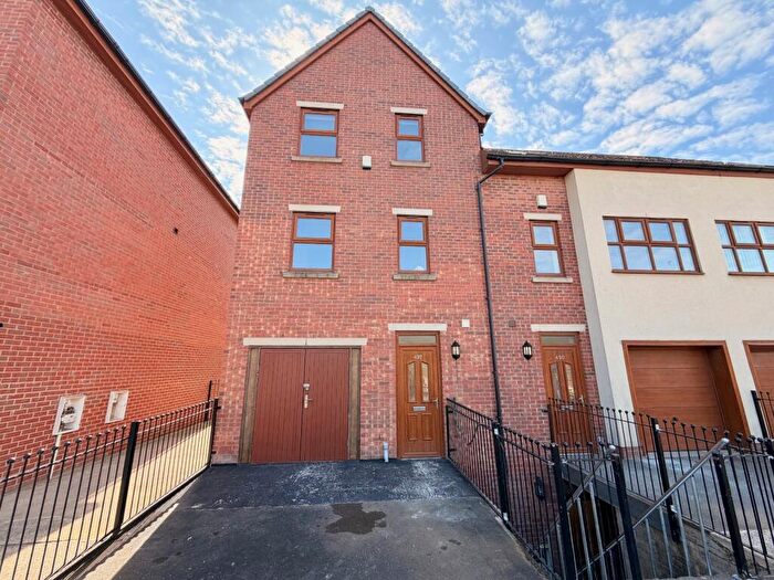 6 Bedroom House To Rent In Grimesthorpe Road, Sheffield, South Yorkshire, S4