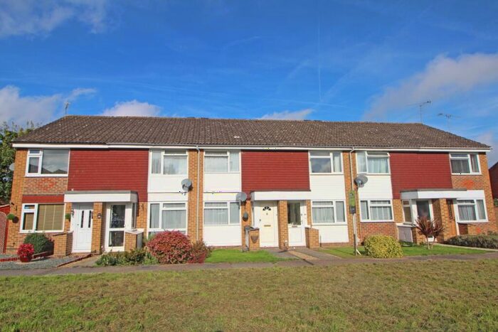 2 Bedroom Terraced House To Rent In Beech Road, Horsham, RH12