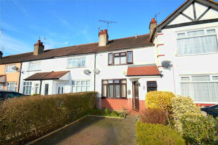 3 Bedroom Terraced House To Rent In Chipstead Valley Road, Coulsdon, Surrey, CR5