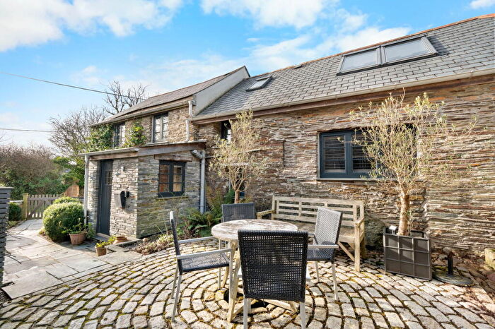 4 Bedroom Cottage For Sale In Penrose, PL27