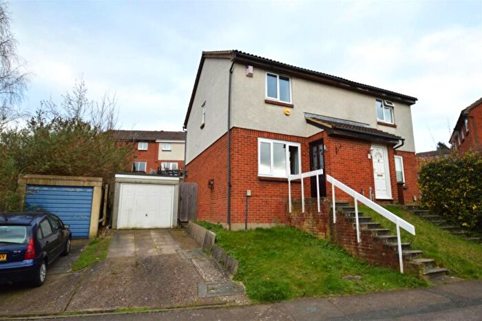 3 Bedroom Semi-Detached House To Rent In Romney Road, Chatham, ME5