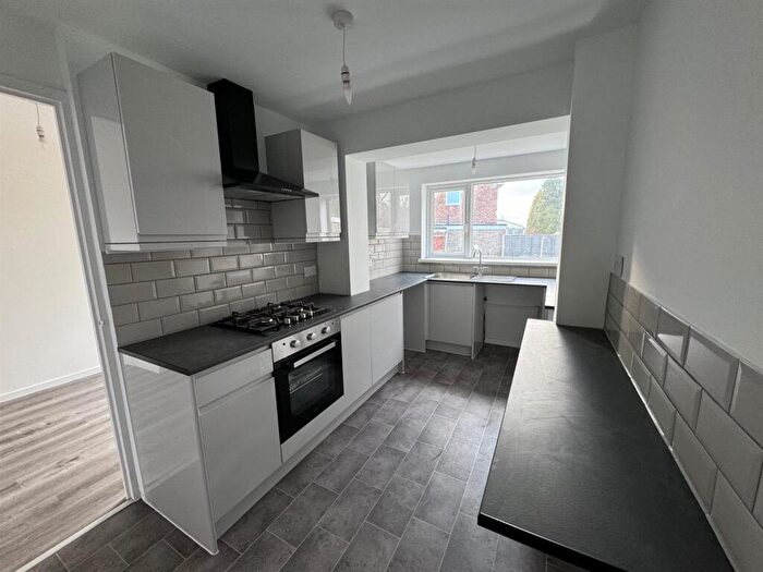 3 Bedroom House To Rent In Aldersleigh Drive, Wildwood, ST17