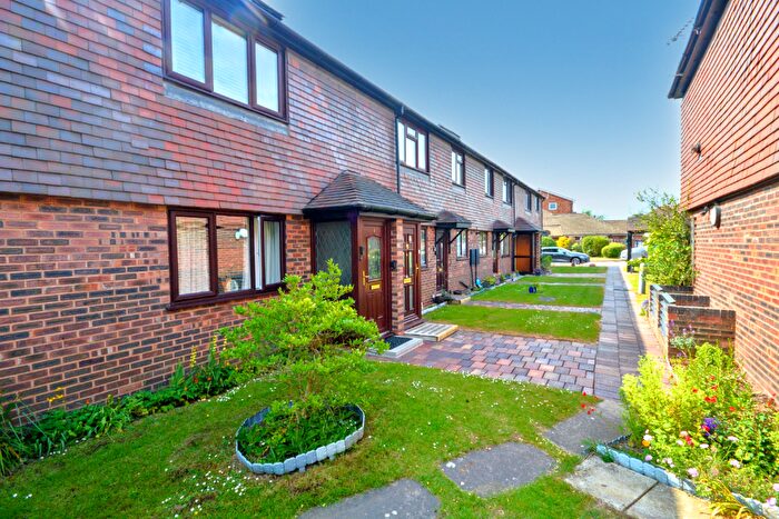 2 Bedroom Maisonette For Sale In Beechwood Court, Venns Lane, Hereford, HR1