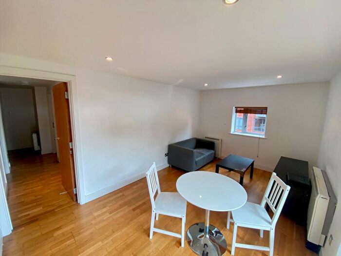 2 Bedroom Apartment To Rent In Ropewalk Court, Nottingham, NG1