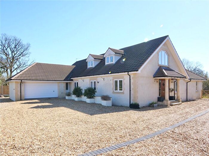 5 Bedroom Detached House For Sale In A Superb Five Bedroom, Detached Family House In Holcombe, BA3