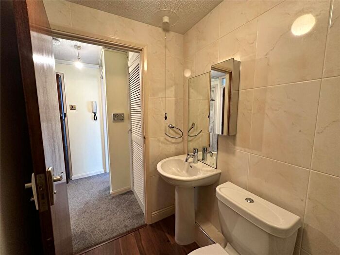 1 Bedroom Flat To Rent In The Norton, Tenby, Pembrokeshire, SA70