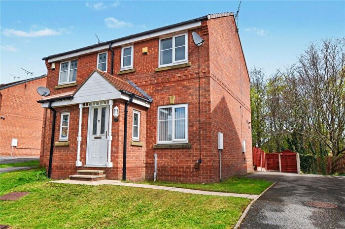 2 Bedroom Semi Detached House For Sale In Millbeck Approach, Morley, Leeds, West Yorkshire, LS27