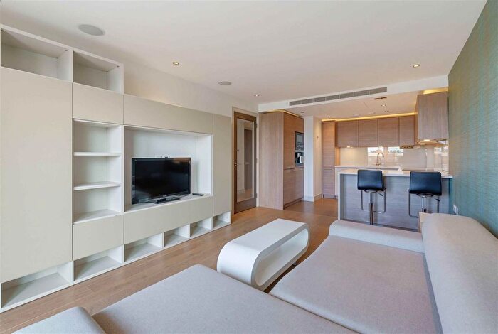 2 Bedroom Flat For Sale In Park Street, London, SW6