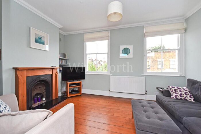 2 Bedroom Apartment To Rent In Antill Road, London, N15