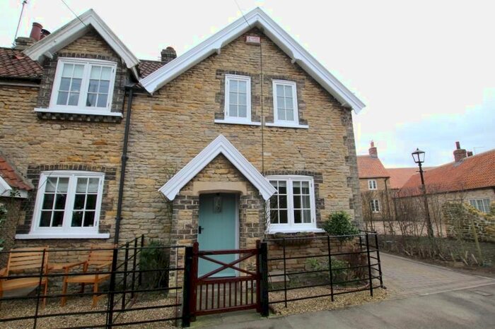 2 Bedroom Cottage To Rent In Pond View Cottages, Brantingham, HU15