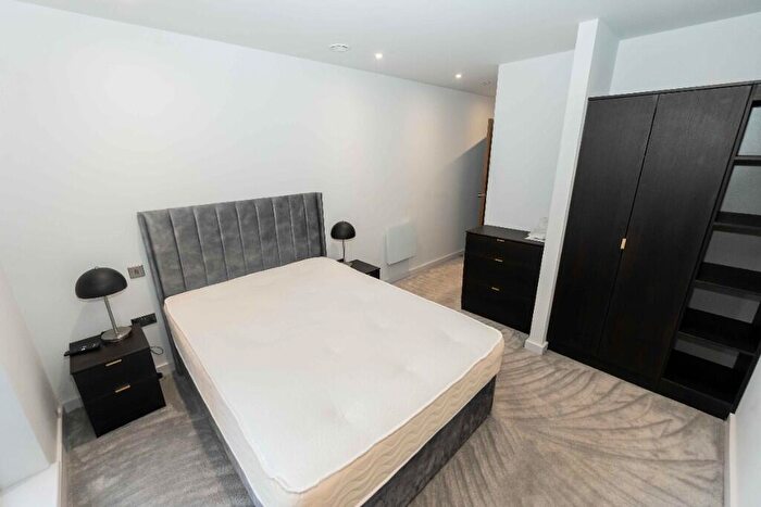 2 Bedroom Apartment To Rent In Parliament Square, Liverpool, Merseyside, L1