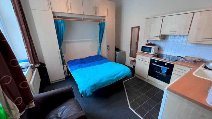 Studio To Rent In Cambrian Place, Maritime Quarter, Swansea, SA1