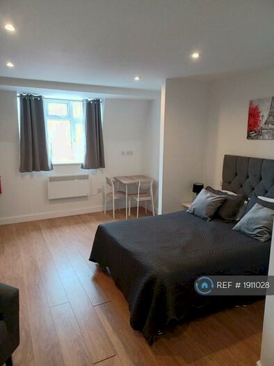 1 Bedroom Flat To Rent In Trinity Point, Stoke-On-Trent, ST1