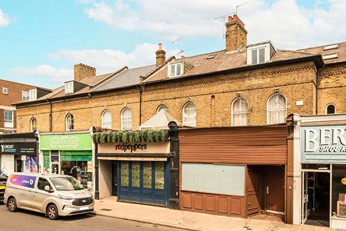 Studio To Rent In Broad Street, Teddington, TW11