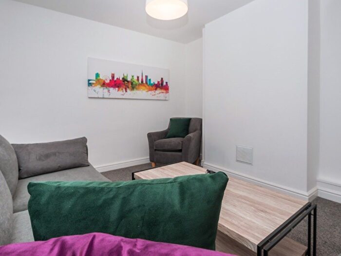 4 Bedroom Semi-Detached House To Rent In Mortimer Road, Bristol, BS34