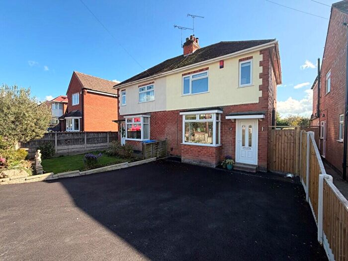 3 Bedroom Semi-Detached House To Rent In Ypres Road, Allestree, DE22