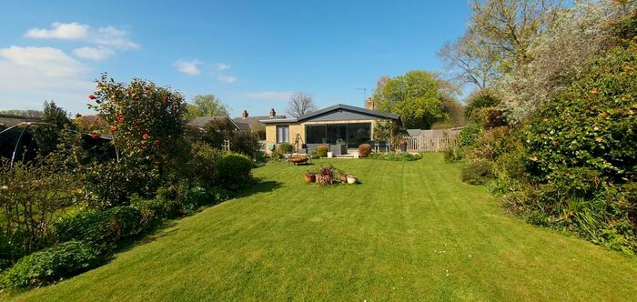4 Bedroom Detached Bungalow For Sale In Appledore Road, Tenterden, TN30