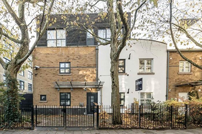 1 Bedroom Flat To Rent In London Lane, London Fields, E8