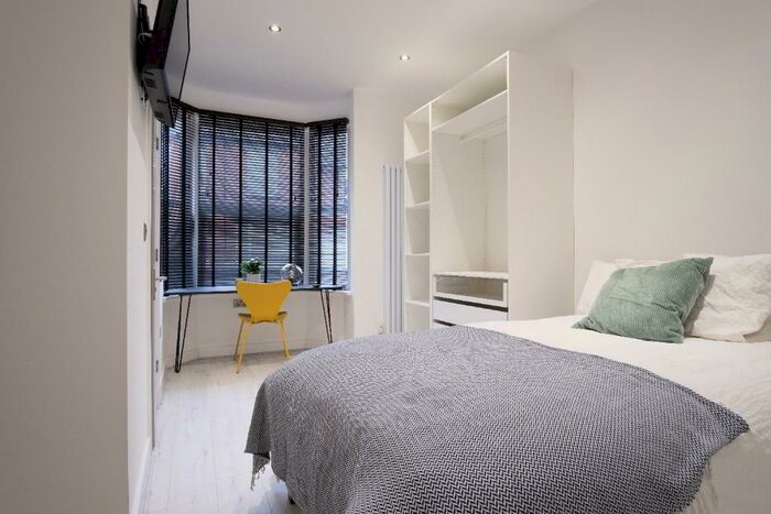 4 Bedroom House To Rent In Moor Street, Lincoln, Lincoln, LN1