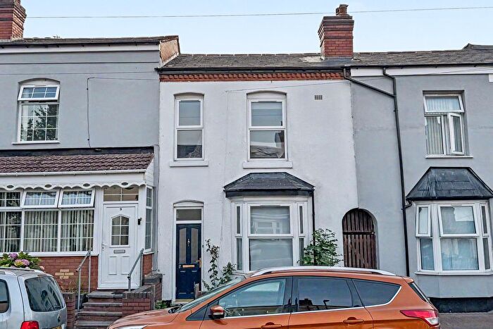 2 Bedroom Terraced House For Sale In Pembroke Road, Moseley, Birmingham, B12