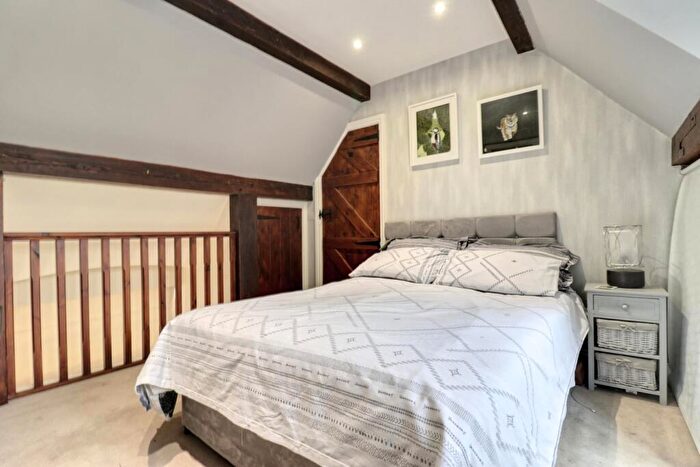 2 Bedroom Barn Conversion For Sale In High Wych, Hertfordshire, Sawbridgeworth, CM21