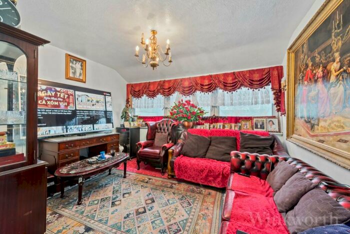 3 Bedroom Apartment To Rent In Daniel Gardens, London, SE15