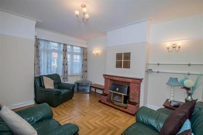 1 Bedroom Flat To Rent In St Thomas Road, Finsbury Park, N4
