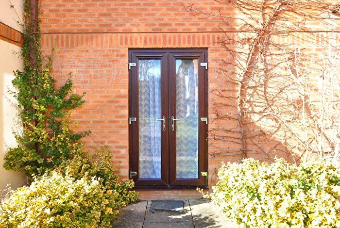 1 Bedroom Flat To Rent In Lancastria Mews, Boyndon Road, Maidenhead, Berkshire, SL6