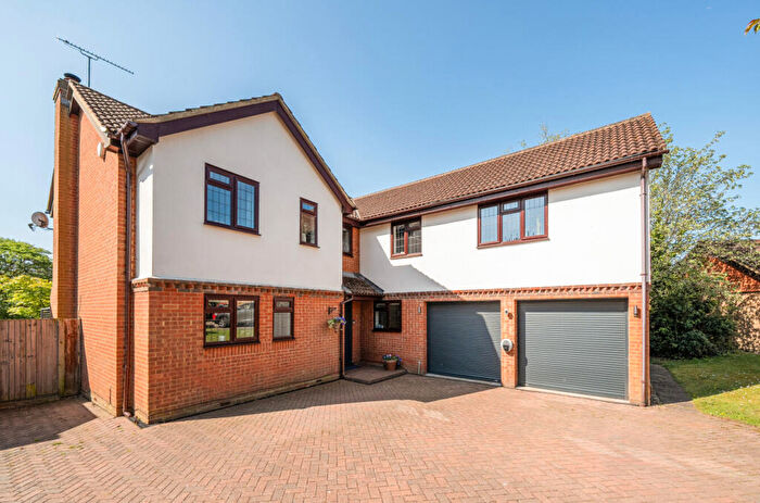 5 Bedroom Detached House For Sale In Browning Road, Church Crookham, Fleet, Hampshire, GU52