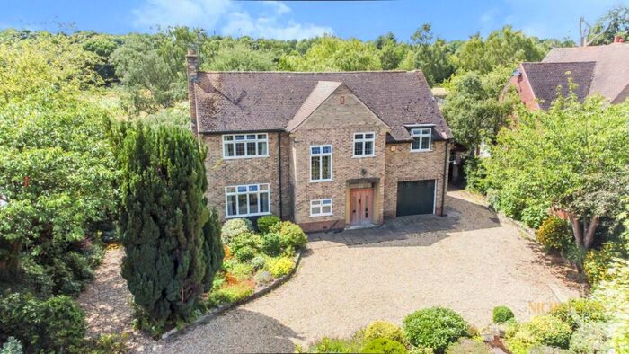 4 Bedroom Detached House For Sale In Ordsall Road, Retford, Nottinghamshire, DN22