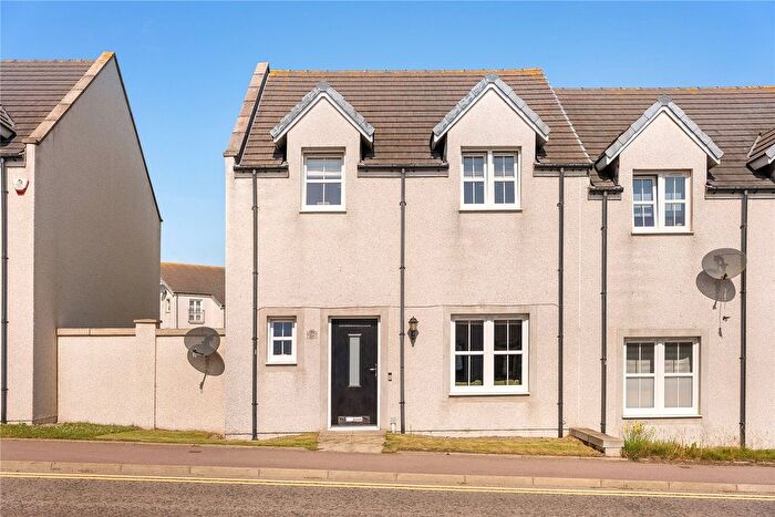 3 Bedroom Semi-Detached House For Sale In Charleston Road North, Cove, Aberdeen, AB12