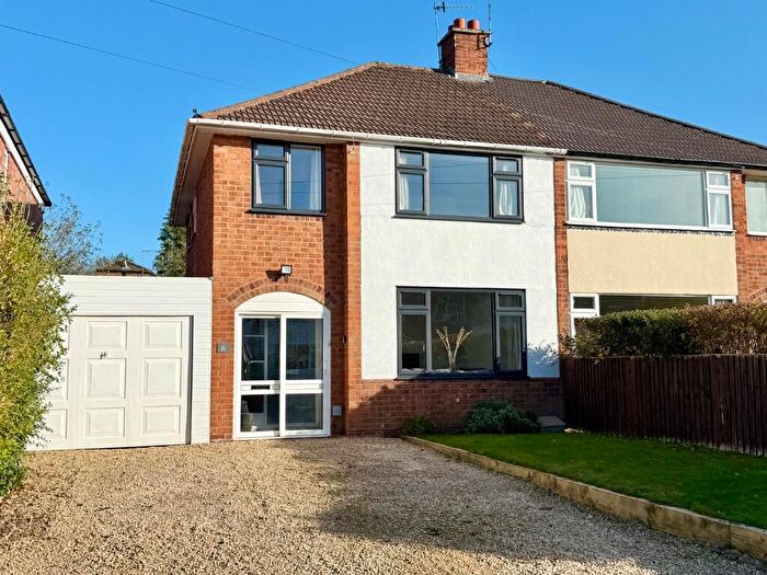 3 Bedroom Semi Detached House For Sale In Halford Road, Stratford-Upon-Avon, Warwickshire, CV37