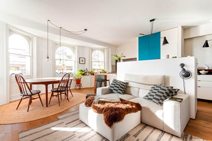 2 Bedroom Apartment For Sale In Chesham Place, Brighton, BN2