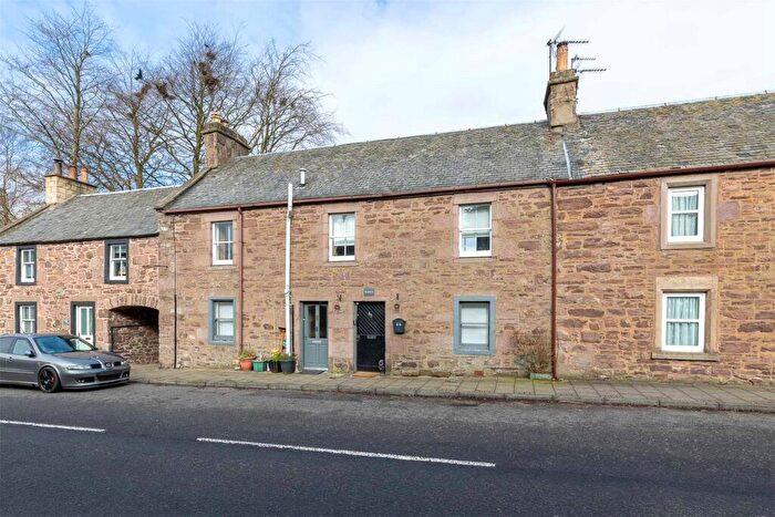 3 Bedroom Maisonette For Sale In Drummond Street, Muthill, Crieff, Perth And Kinross, PH5