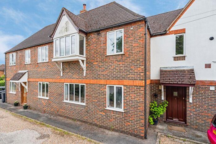 2 Bedroom Flat For Sale In Central Marlow, SL7