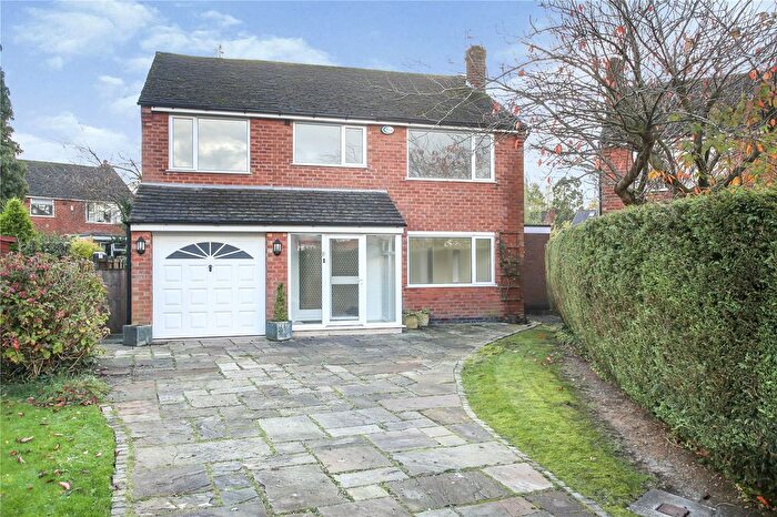 4 Bedroom Detached House To Rent In Linksway Close, Heaton Moor, Stockport, SK4