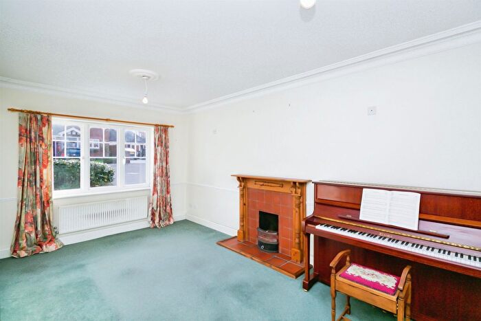 4 Bedroom Detached House For Sale In The Grange, Baroness Place, Penarth, CF64