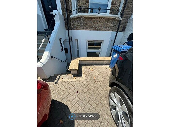 1 Bedroom Flat To Rent In Hanwell, London, W7