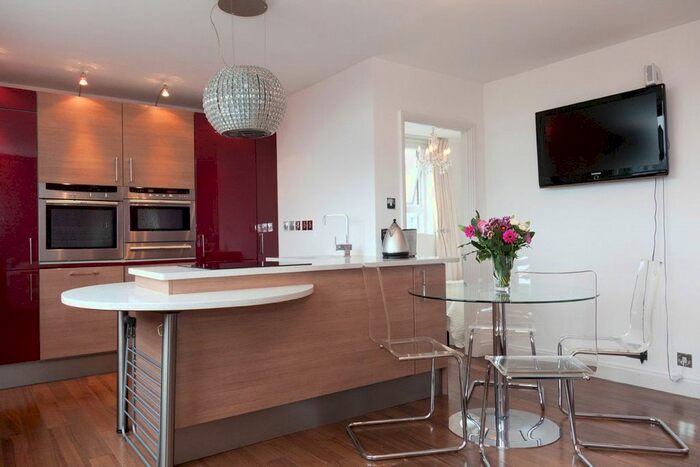 1 Bedroom Flat To Rent In Huguenot House, Oxendon Street, London, SW1Y