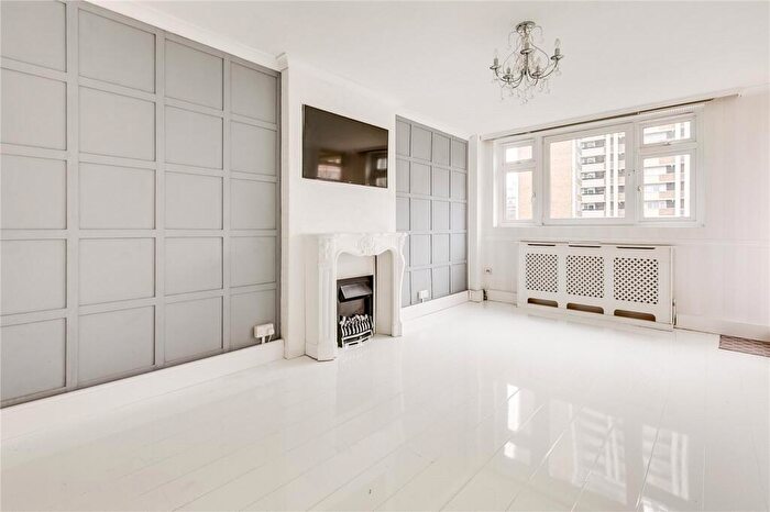 2 Bedroom Flat To Rent In Gastigny House, Pleydell Estate, EC1V