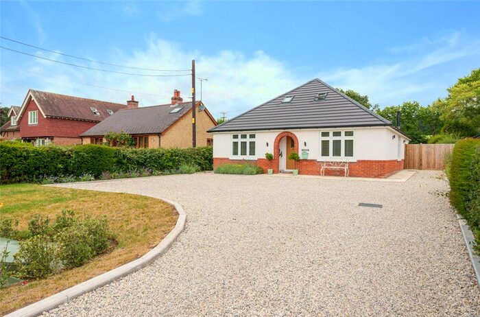 4 Bedroom Detached House For Sale In Lower Street, Braishfield, Romsey, Hampshire, SO51