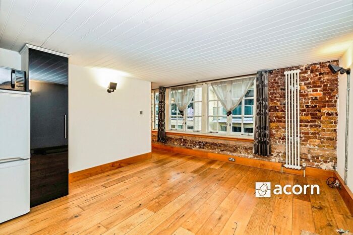 Studio To Rent In Maltings Place, Tower Bridge Road, London, SE1