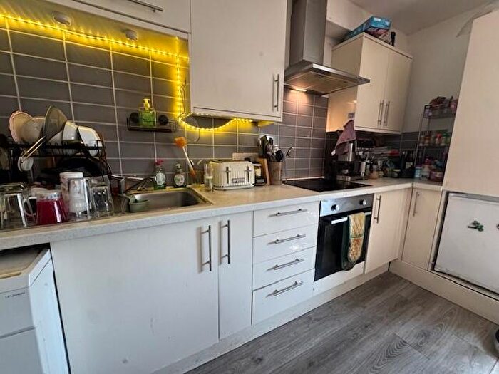 4 Bedroom Apartment To Rent In Nelson Parade, Bristol, BS3